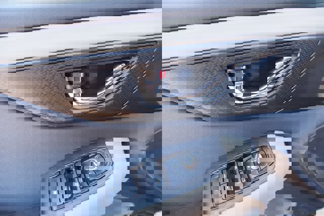 Used 2022 Subaru Outback Premium image 19