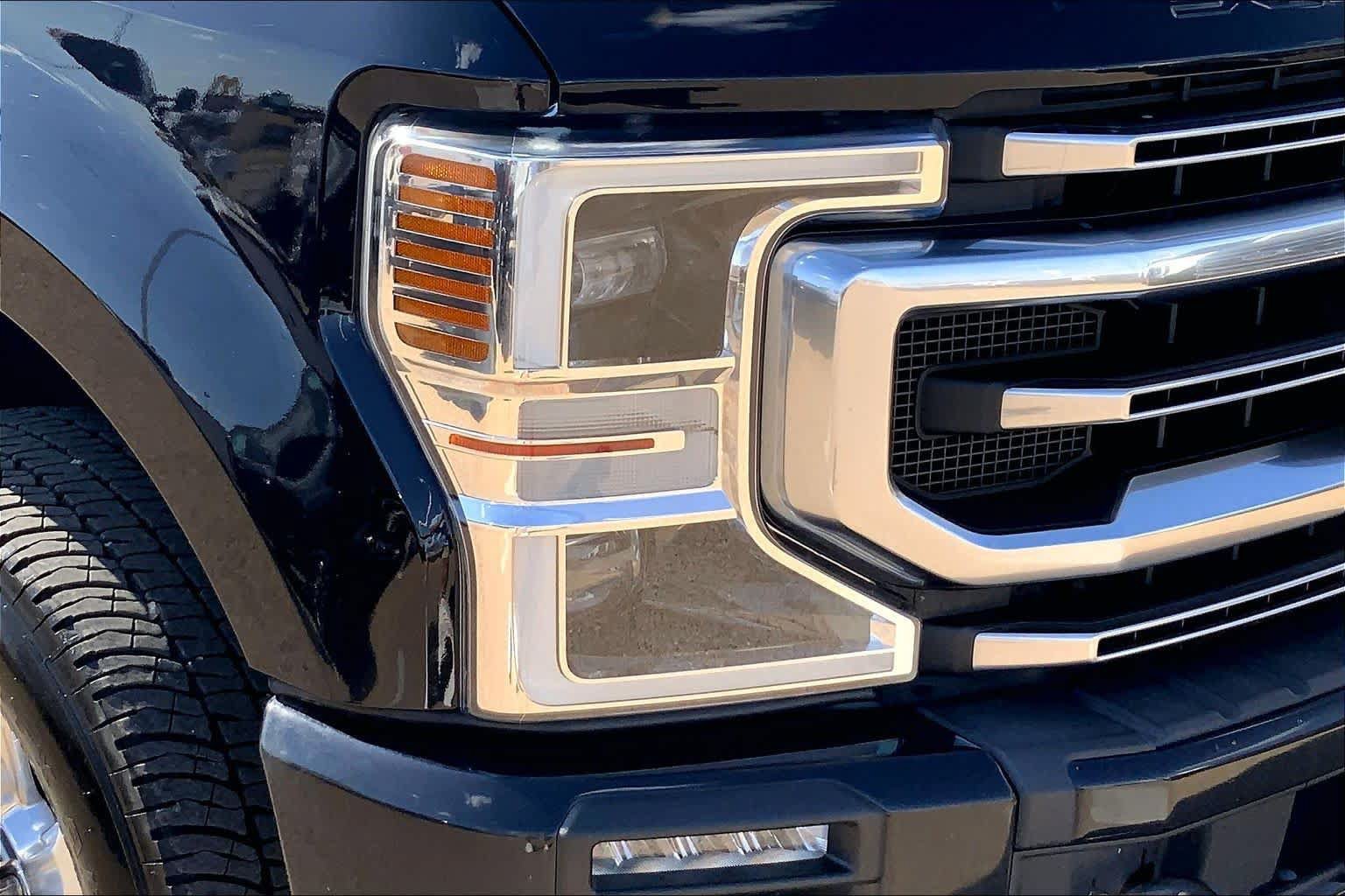 Certified 2020 Ford F350 Platinum AWD/4WD image 27