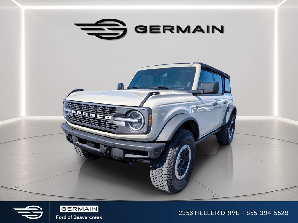 Certified 2025 Ford Bronco Badlands w/ Sasquatch Package AWD/4WD image 2