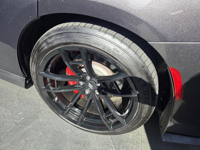 Used 2018 Dodge Charger R/T RWD image 11