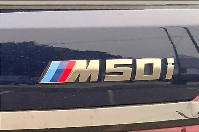 Used 2021 BMW X7 M50i w/ Dynamic Handling Package AWD/4WD image 10