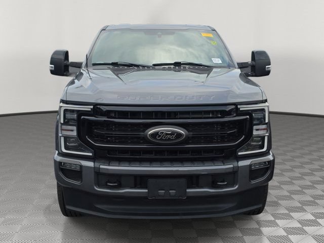 Certified 2022 Ford F250 Lariat w/ Black Appearance Package AWD/4WD image 2