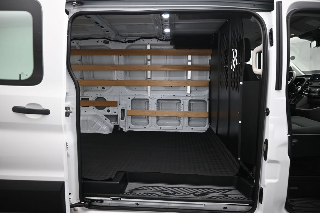 Certified 2025 Ford Transit 250 Low Roof w/ Exterior Upgrade Package RWD image 18