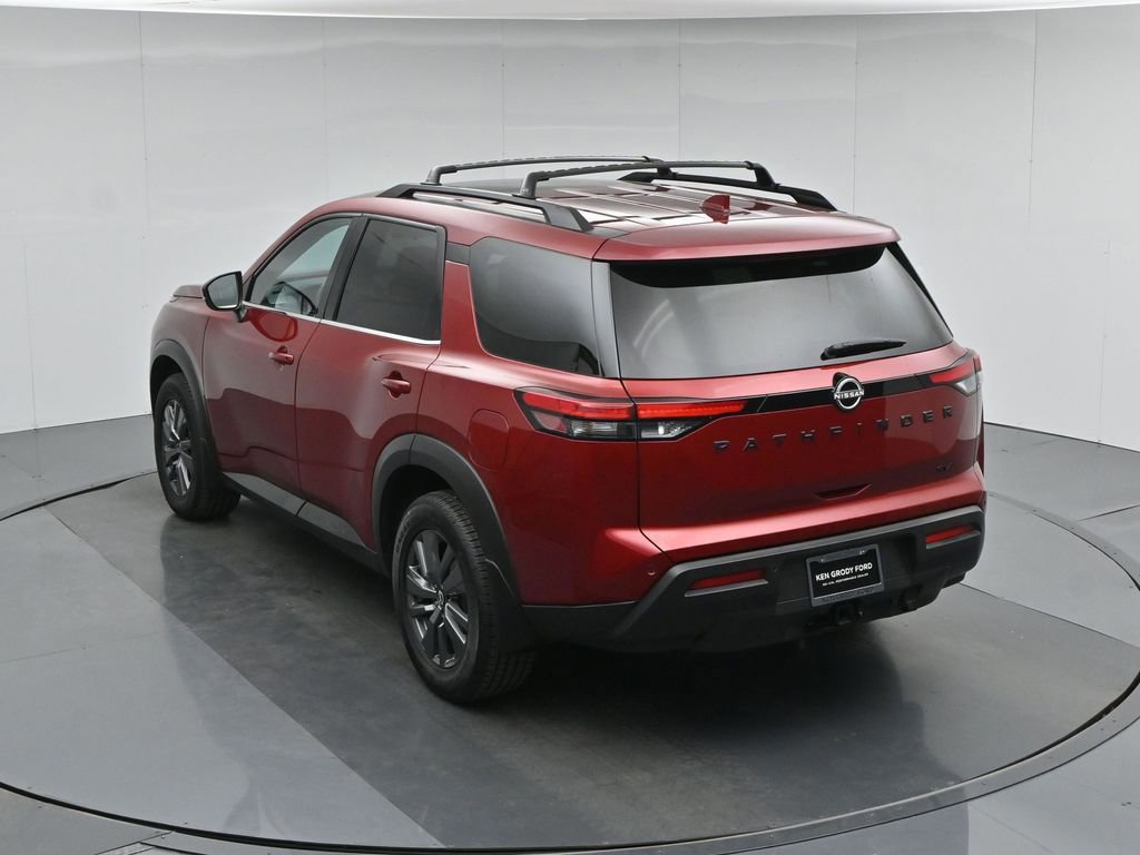 Used 2023 Nissan Pathfinder SV w/ SV Premium Package image 20