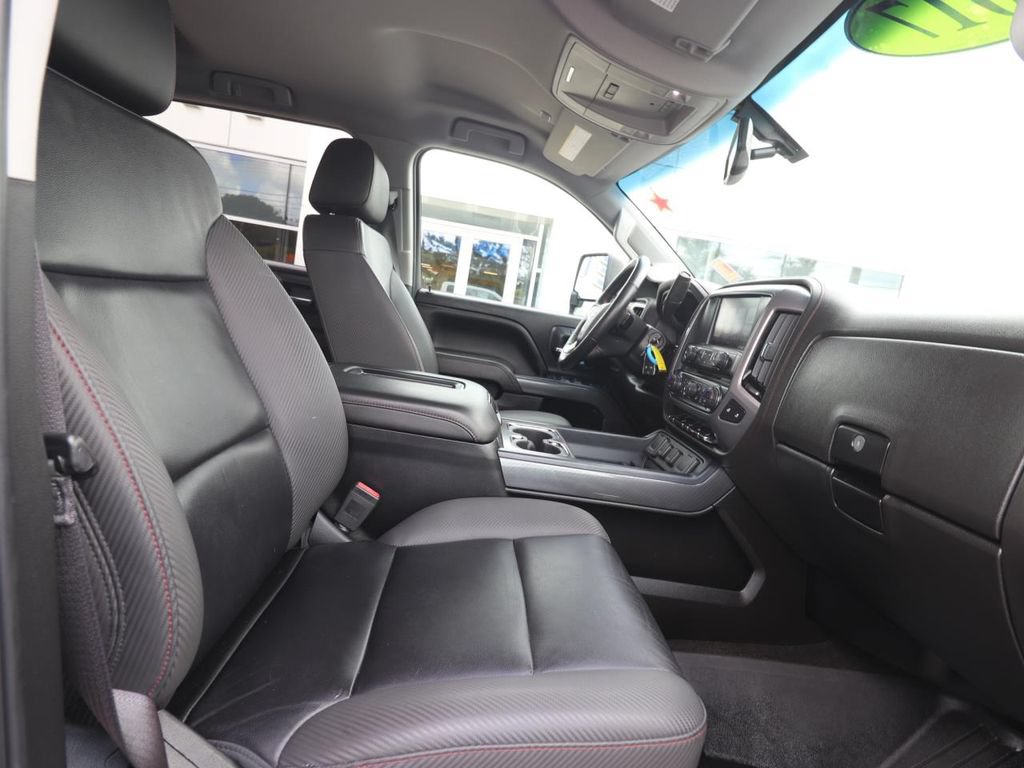 Used 2017 GMC Sierra 2500 SLT w/ All Terrain X HD Package AWD/4WD image 9
