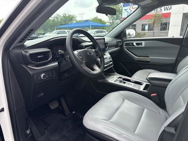 Certified 2021 Ford Explorer XLT w/ Equipment Group 202A RWD image 13