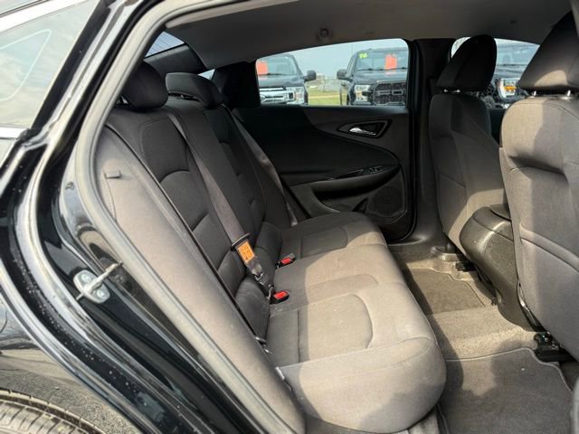 Used 2025 Chevrolet Malibu LS image 35