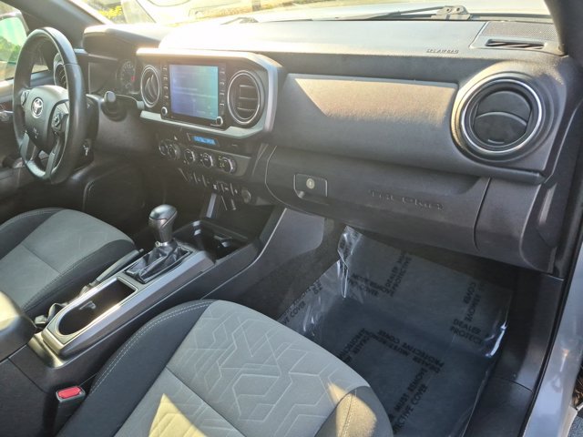 Used 2021 Toyota Tacoma TRD Off-Road w/ Technology Package AWD/4WD image 35
