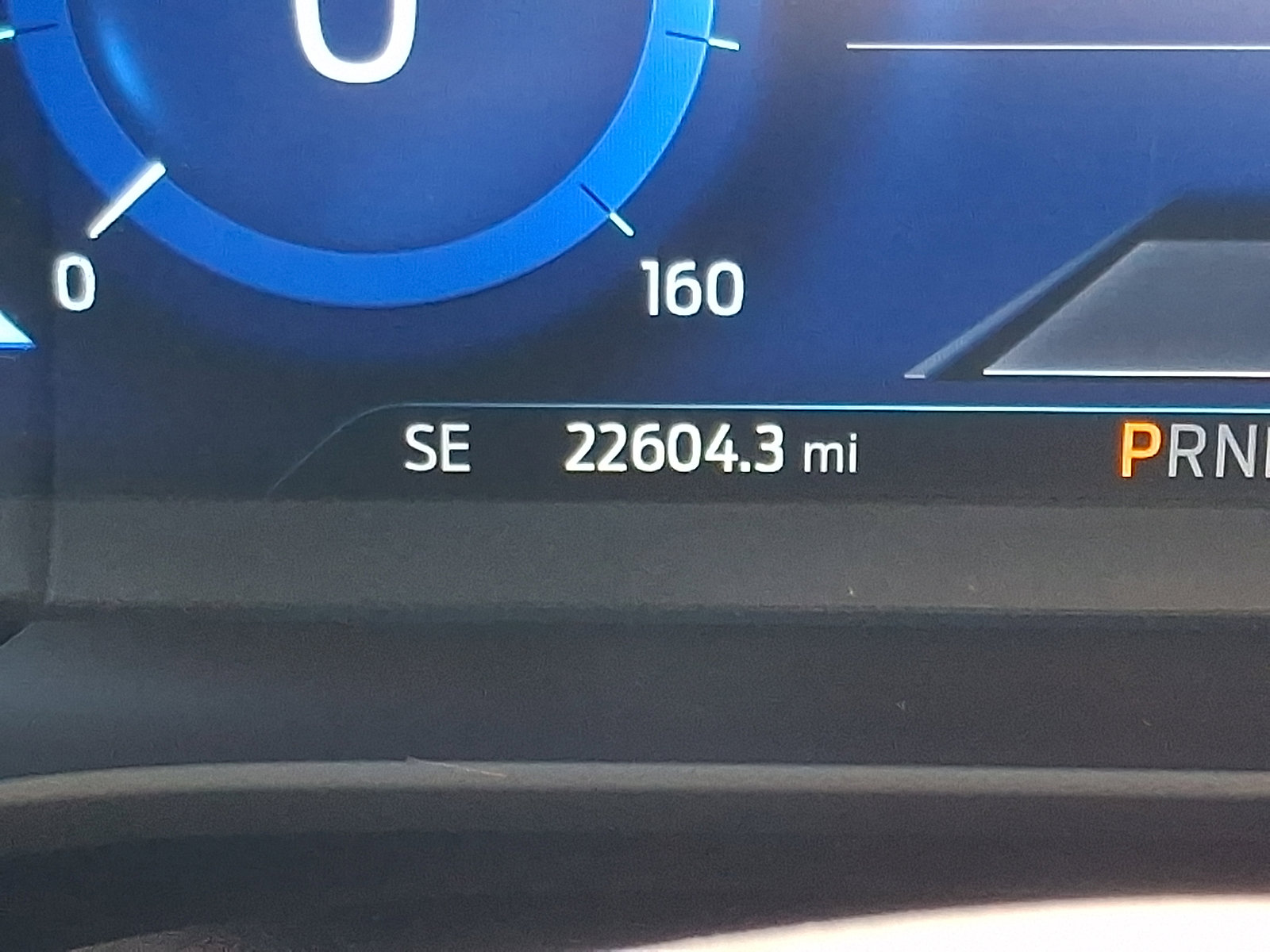 Certified 2020 Ford Escape Titanium AWD/4WD image 25