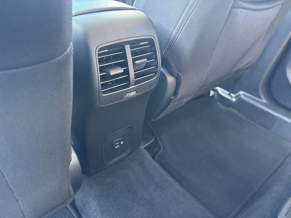 Certified 2022 Ford Escape SE image 25