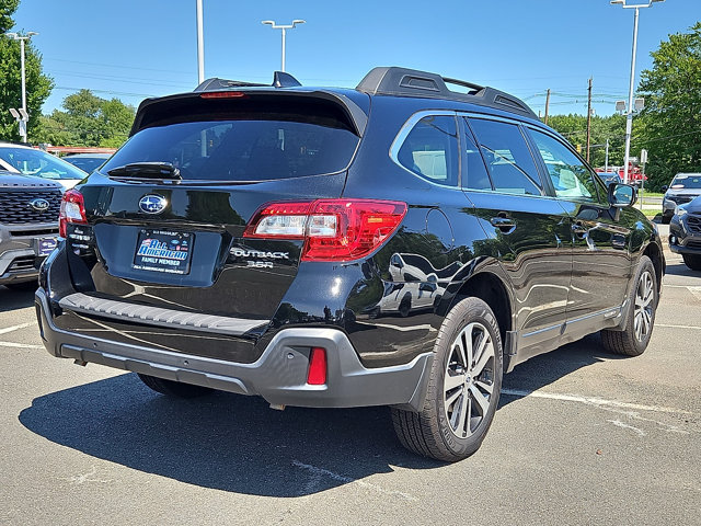 Used 2019 Subaru Outback 3.6R Limited AWD/4WD image 9