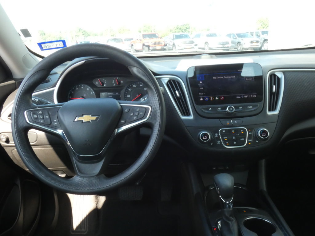 Used 2024 Chevrolet Malibu LT FWD image 10