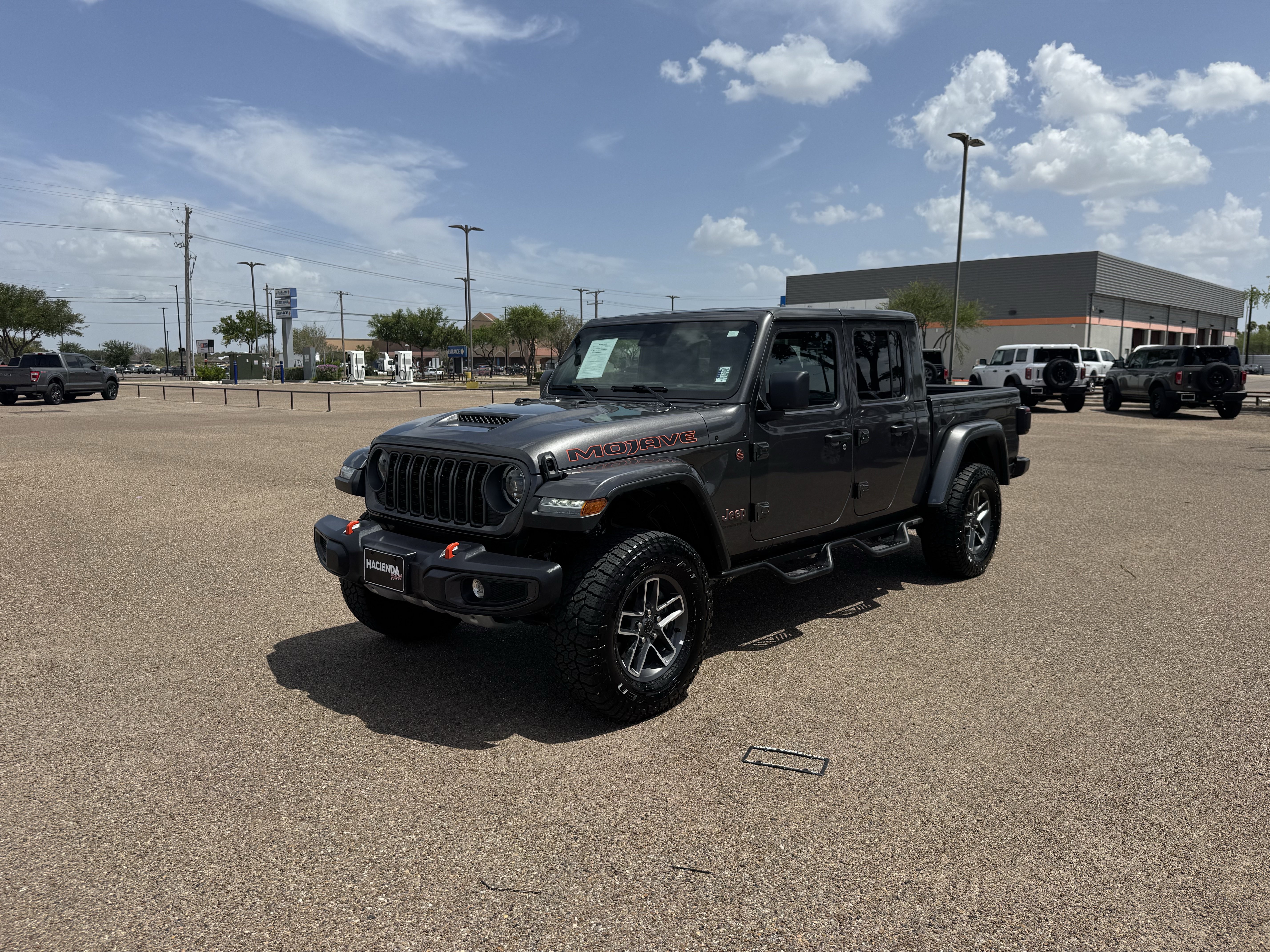 Used 2025 Jeep Gladiator Mojave