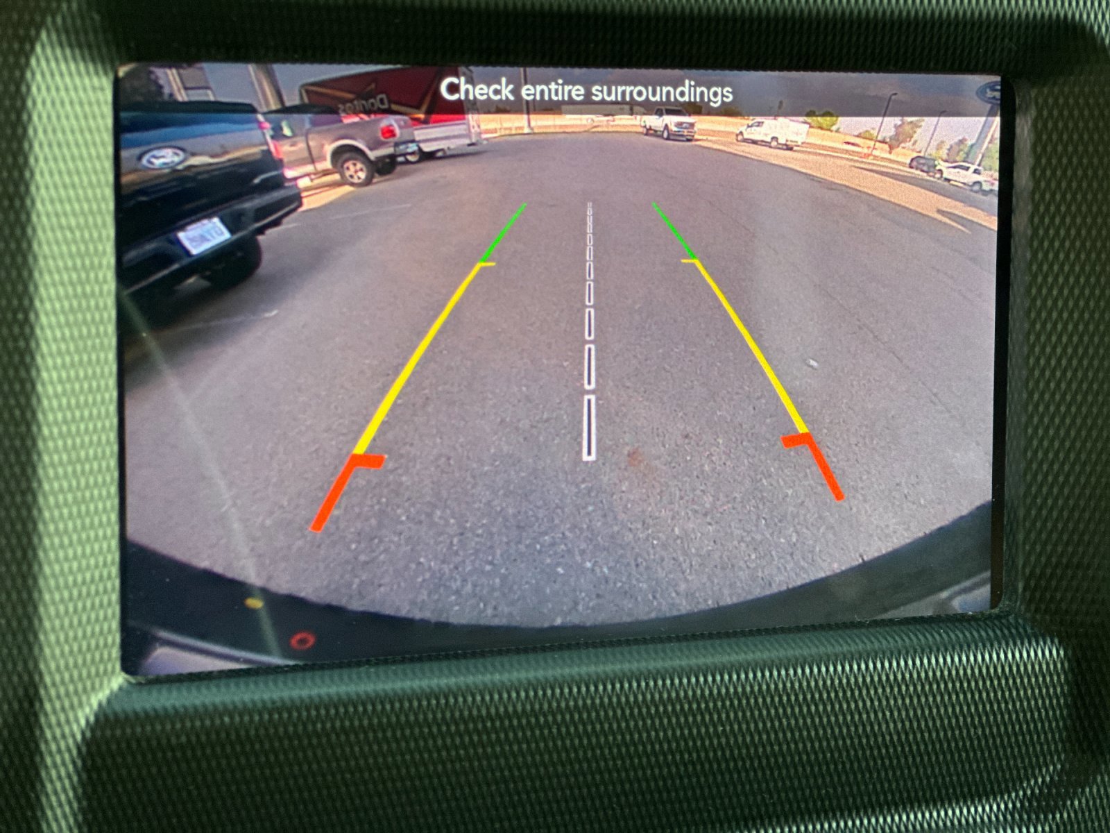 Used 2018 Jeep Wrangler Unlimited Sahara w/ Safety Group image 19