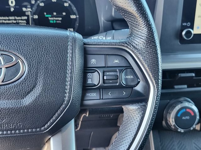 Used 2024 Toyota Tacoma TRD Off-Road AWD/4WD image 29