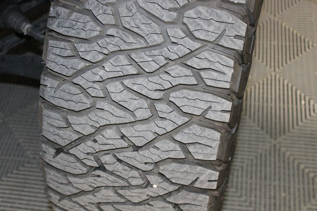 Used 2025 Chevrolet Silverado 1500 LTZ image 23