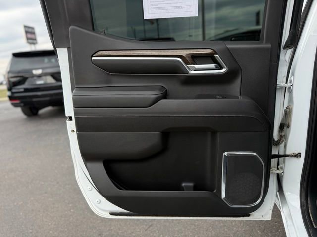 Used 2023 GMC Sierra 1500 SLE w/ X31 Off-Road Package image 27
