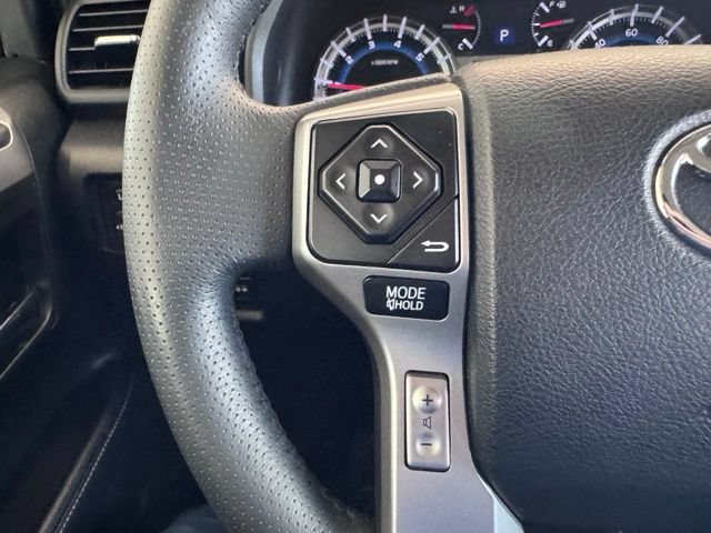 Used 2019 Toyota 4Runner SR5 AWD/4WD image 16