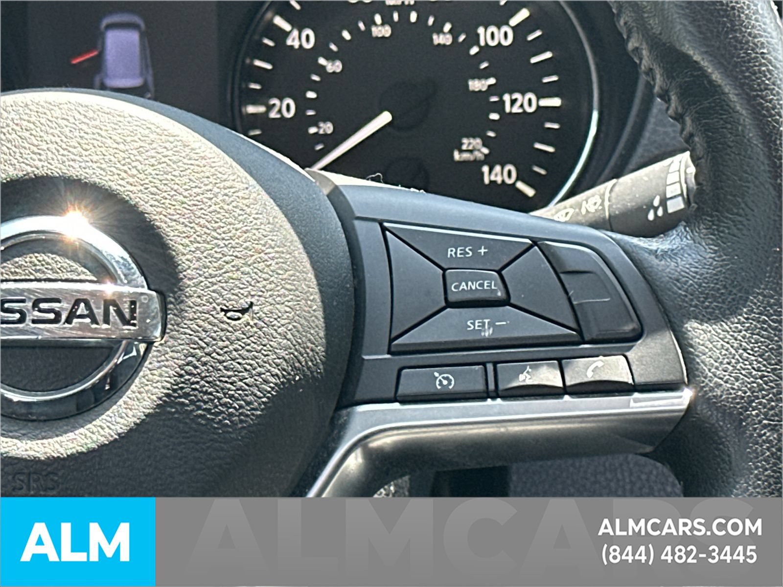Used 2020 Nissan Rogue SV FWD image 30