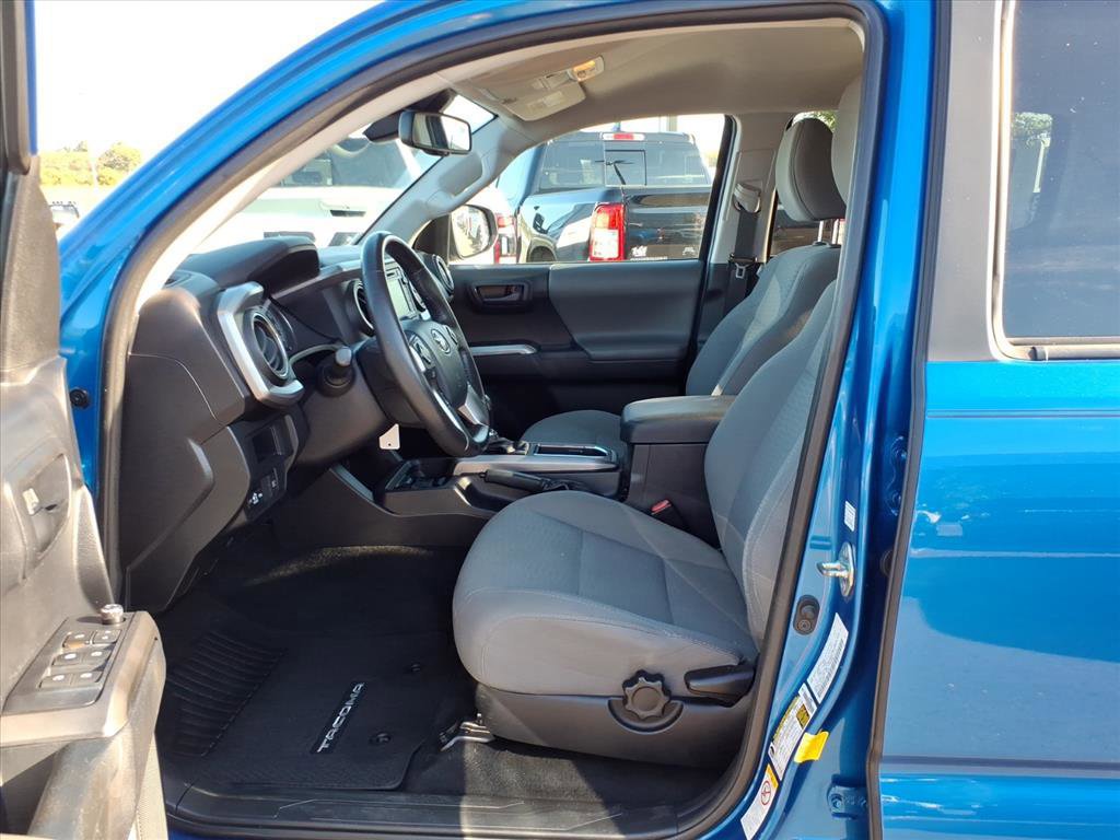 Used 2018 Toyota Tacoma SR5 image 12