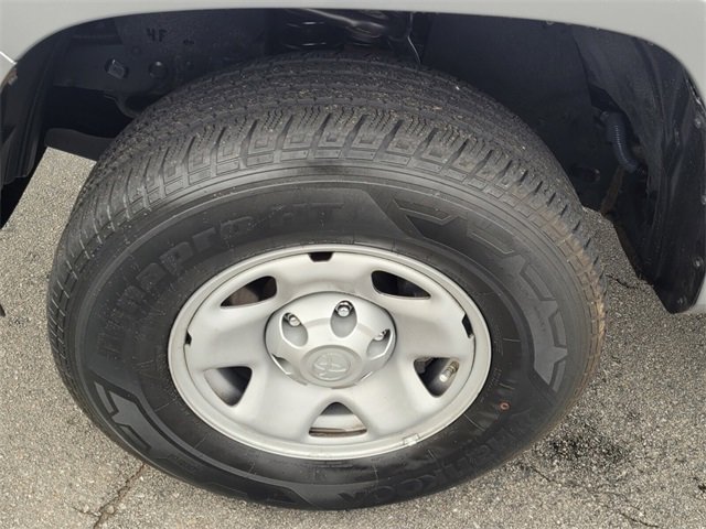 Used 2022 Toyota Tacoma SR image 16