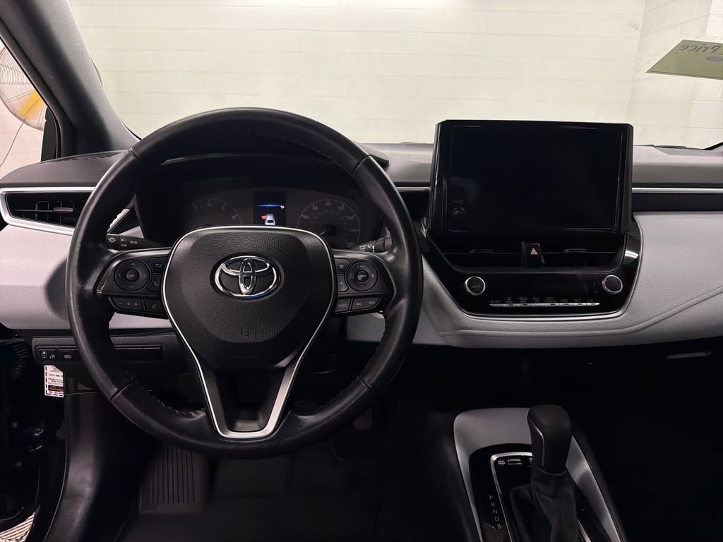 Used 2023 Toyota Corolla SE image 13