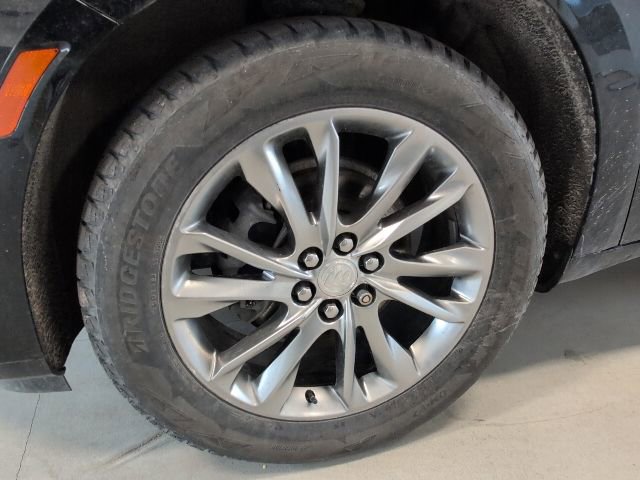 Certified 2022 Buick Enclave Avenir w/ Avenir Technology Package AWD/4WD image 9