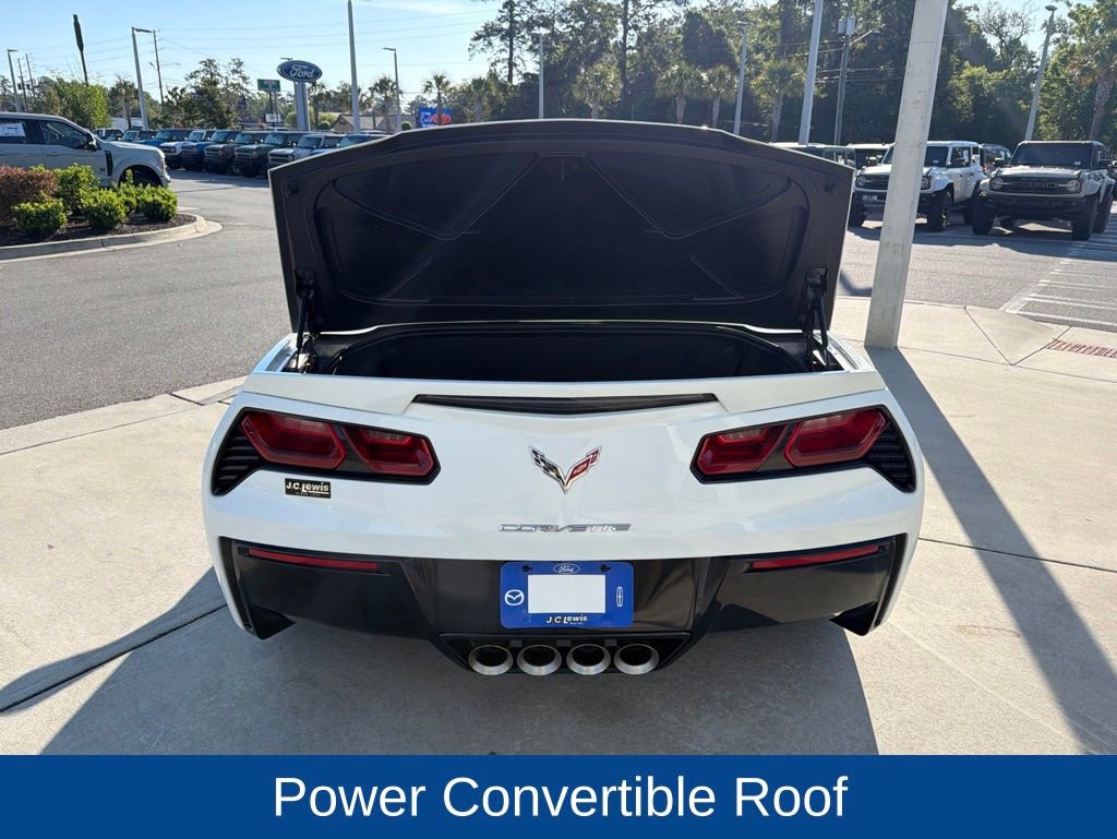Used 2018 Chevrolet Corvette Stingray Convertible Z51 2LT RWD image 9