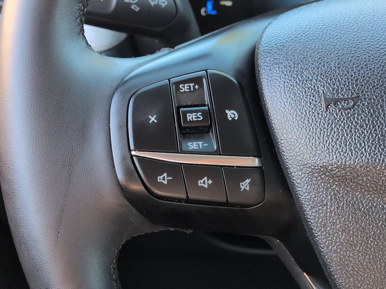 Certified 2025 Ford Maverick XLT w/ XLT Luxury Package FWD image 24