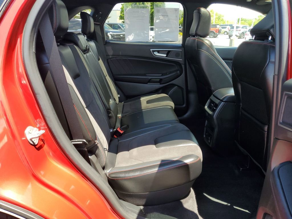 Certified 2023 Ford Edge ST w/ Equipment Group 401A AWD/4WD image 35