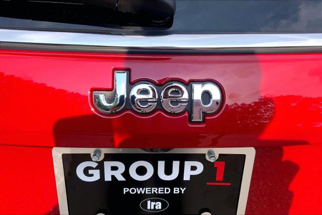 Used 2023 Jeep Compass Latitude w/ Convenience Group AWD/4WD image 10