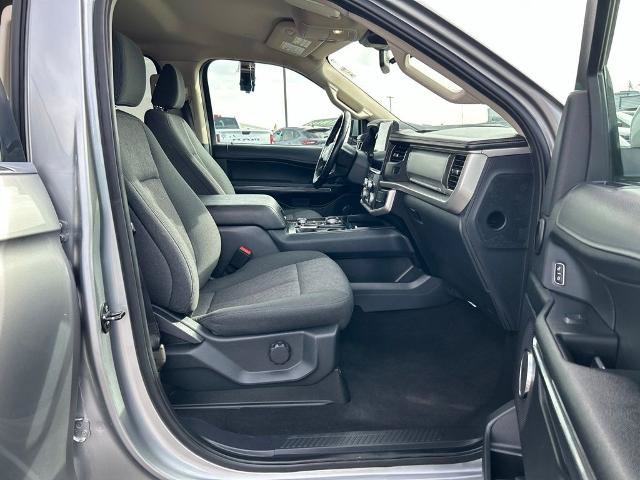 Certified 2024 Ford Expedition XLT AWD/4WD image 9