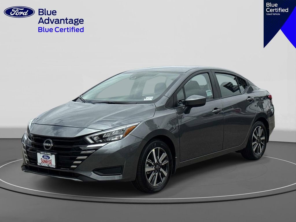 Used 2025 Nissan Versa SV w/ Trunk Package