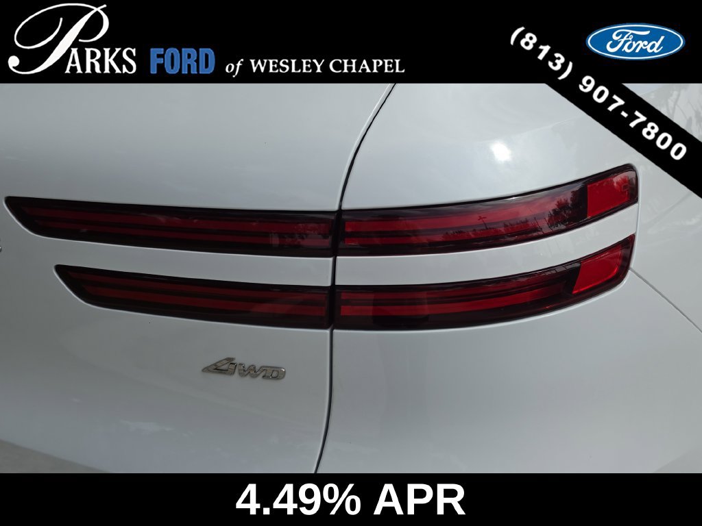 Used 2023 Genesis GV70 2.5T w/ Select Package AWD/4WD image 8