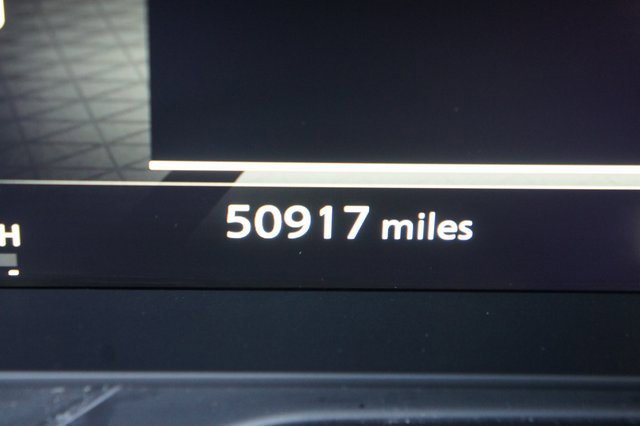 Used 2023 Nissan Pathfinder Platinum image 29