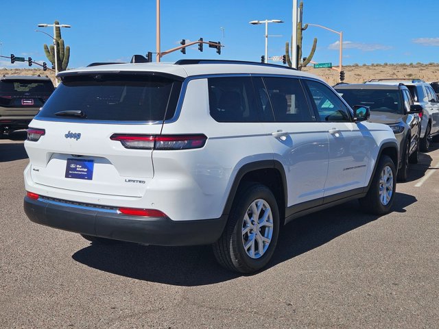 Used 2023 Jeep Grand Cherokee L Limited w/ Luxury Tech Group II video 3