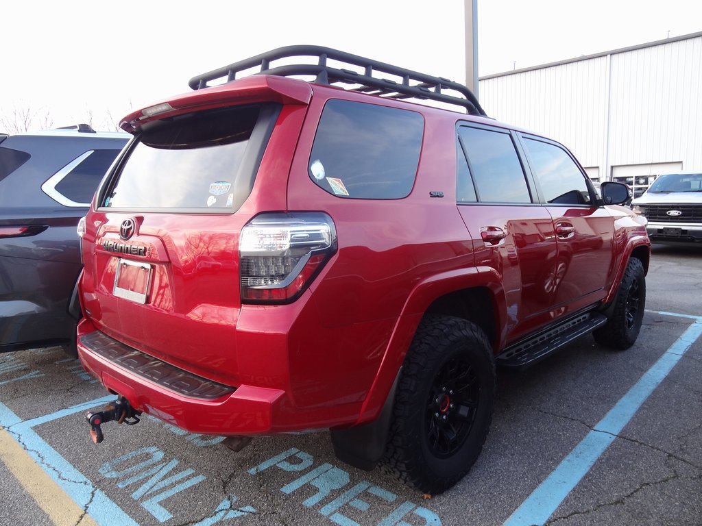 Used 2023 Toyota 4Runner SR5 Premium w/ Moonroof Package image 3
