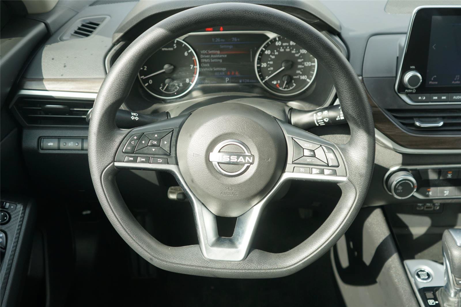 Used 2024 Nissan Altima 2.5 SV FWD image 26
