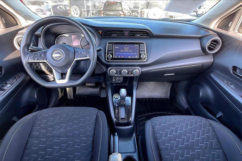 Used 2022 Nissan Kicks S image 13