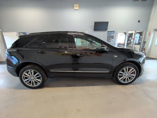Certified 2023 Cadillac XT5 Sportv w/ Technology Package image 7