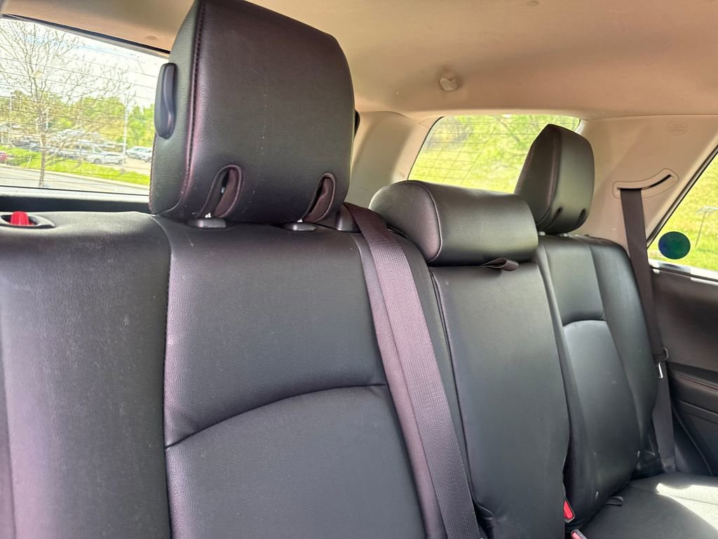 Used 2018 Toyota 4Runner TRD Off-Road Premium AWD/4WD image 31