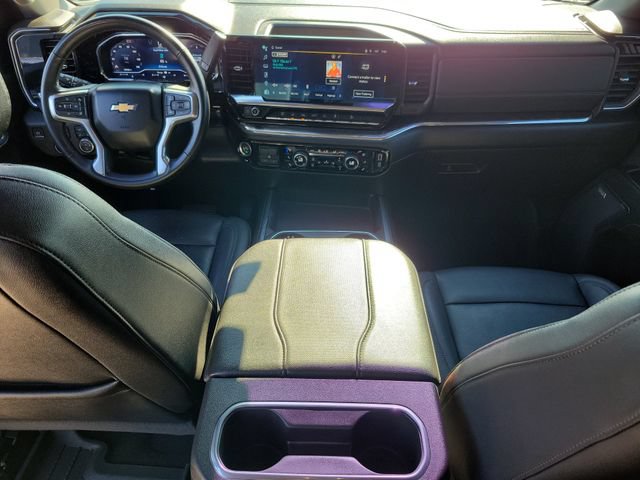 Used 2024 Chevrolet Silverado 2500 LTZ w/ LTZ Premium Package AWD/4WD image 23