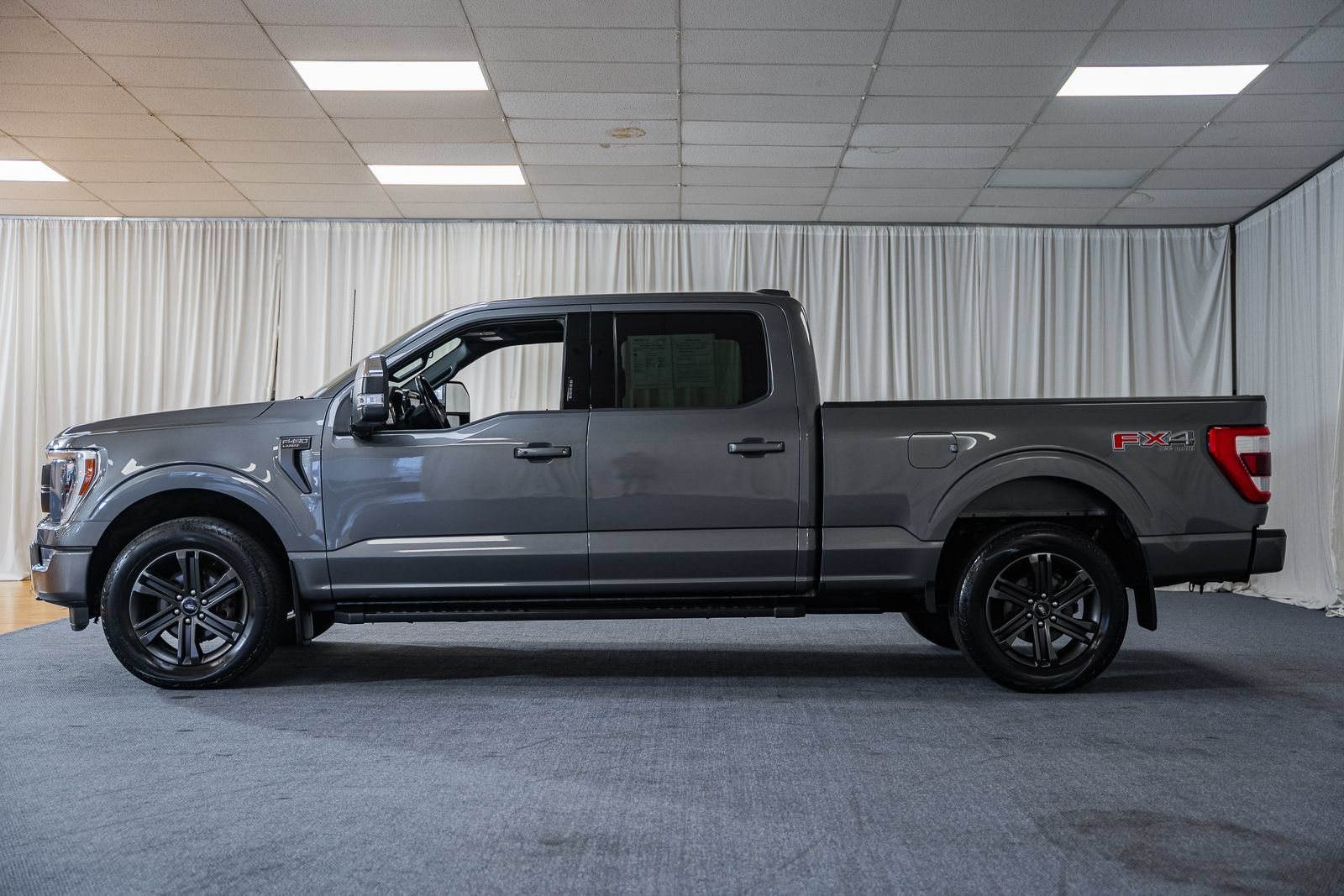 Certified 2021 Ford F150 Lariat w/ Equipment Group 502A High AWD/4WD image 4