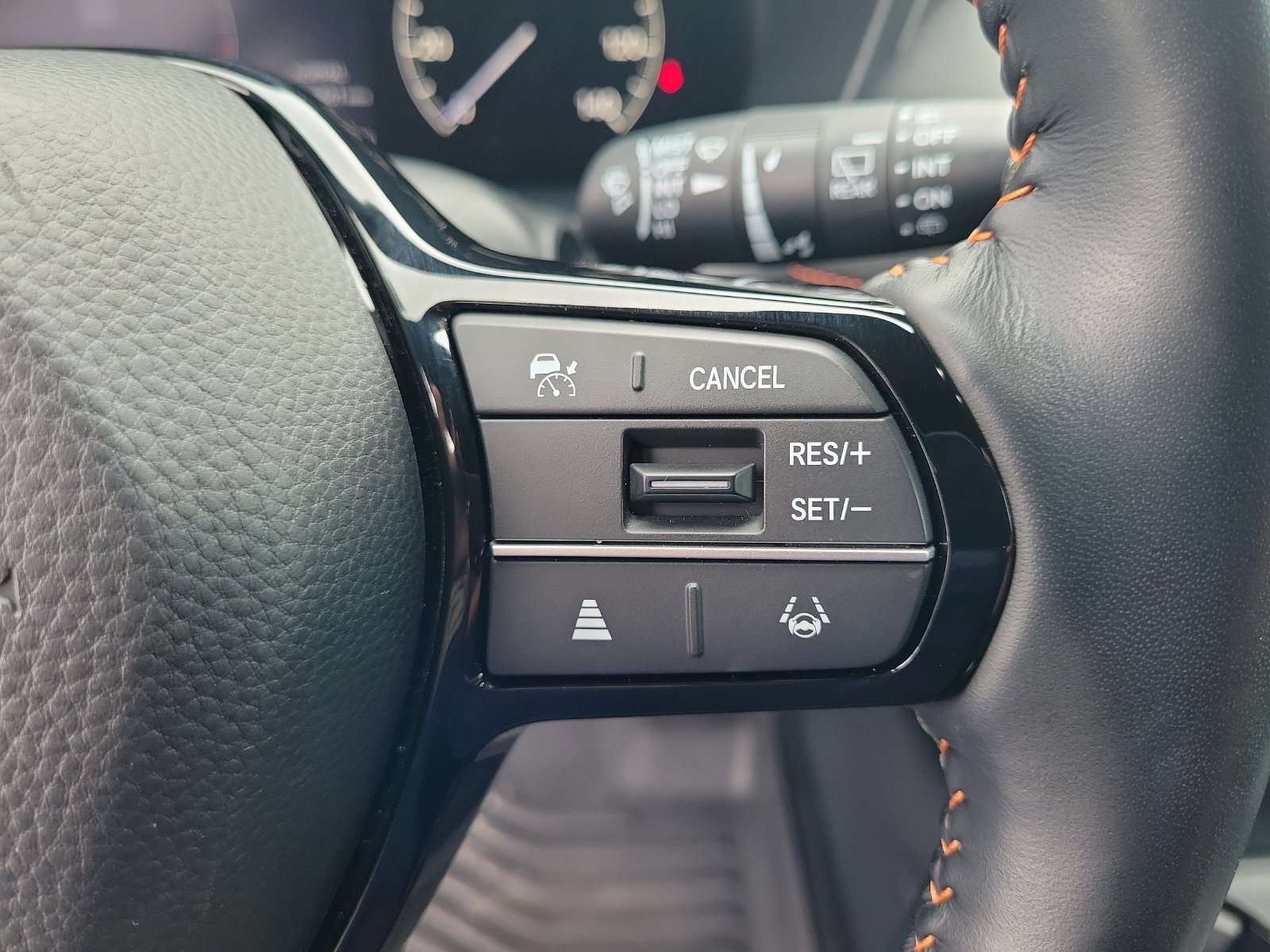 Used 2025 Honda HR-V Sport image 19
