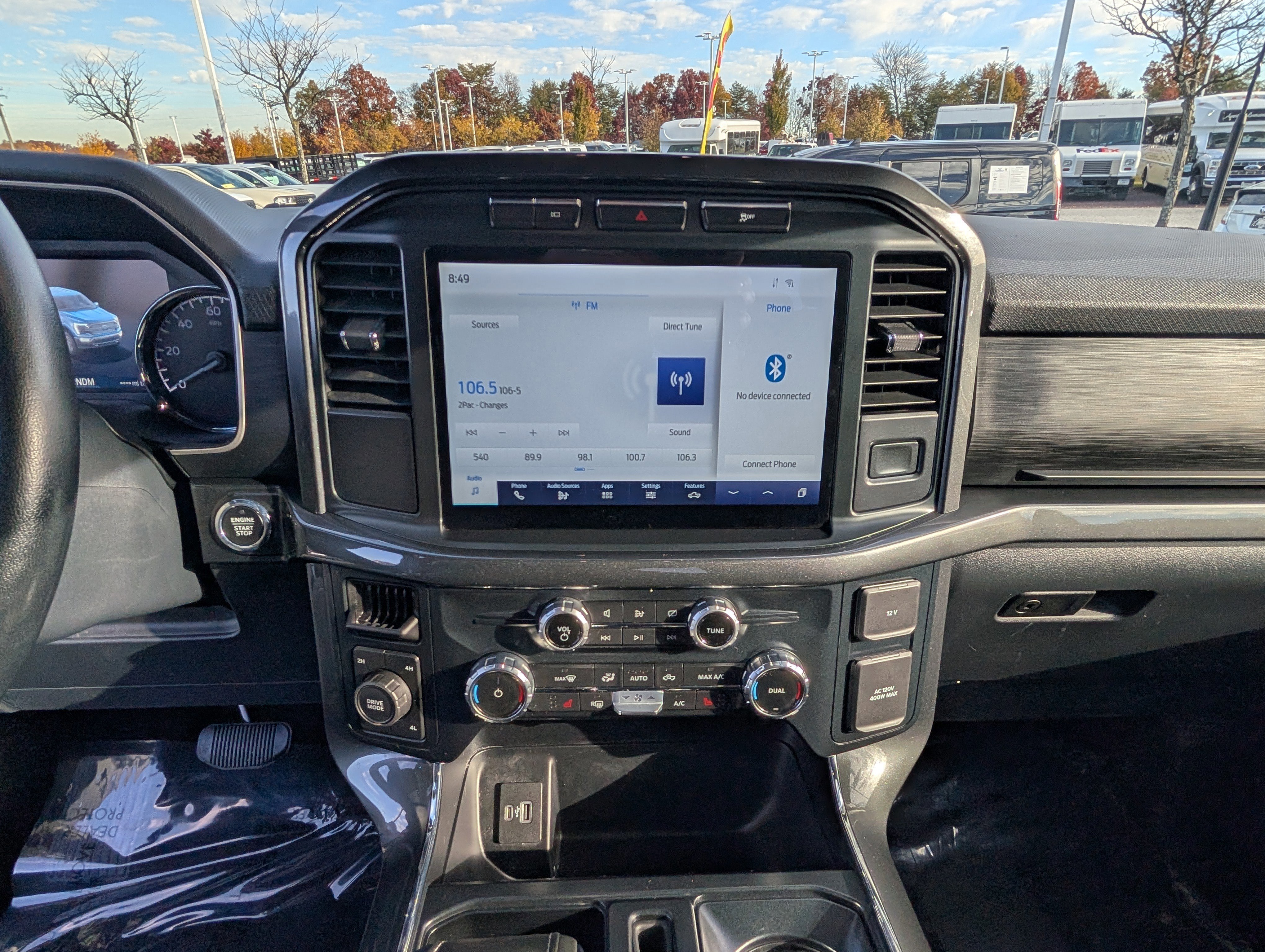 Certified 2022 Ford F150 XLT w/ Equipment Group 302A High image 17