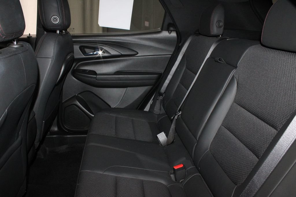 Used 2021 Chevrolet TrailBlazer RS w/ Sun and Liftgate Package AWD/4WD image 22