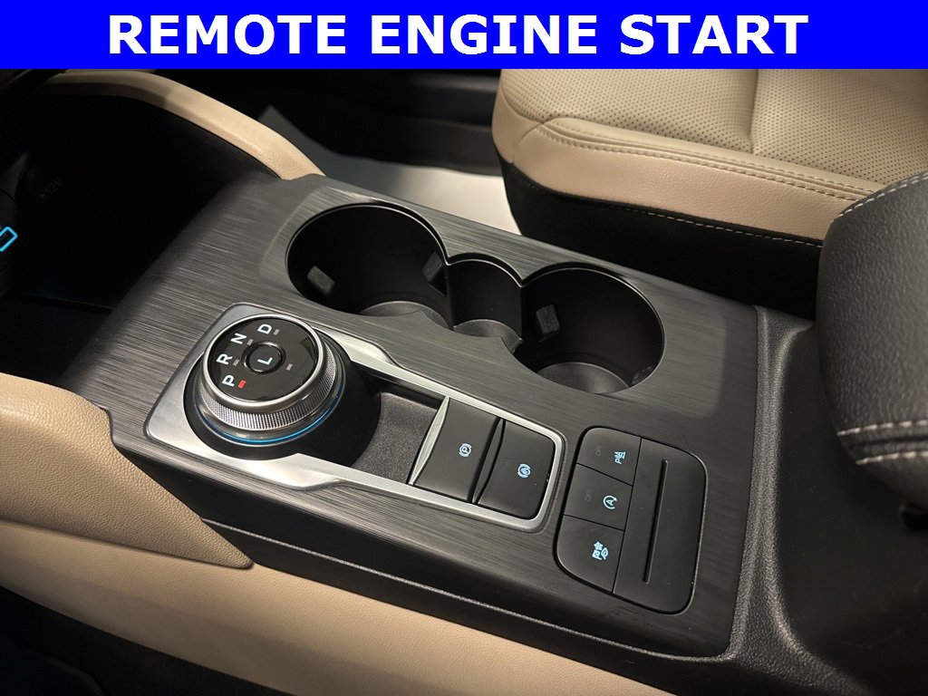 Certified 2022 Ford Escape Titanium image 12