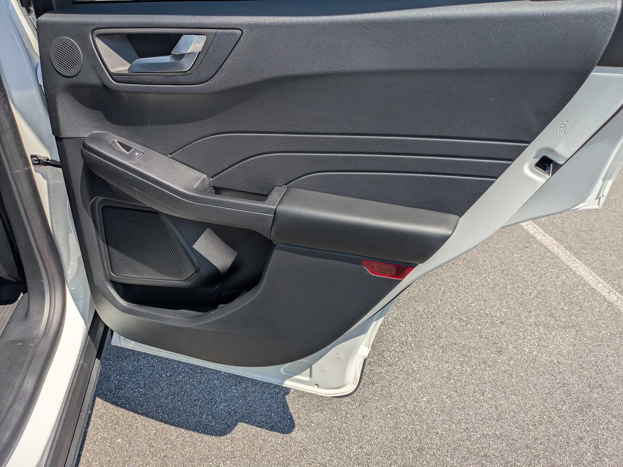 Certified 2022 Ford Escape SEL w/ Technology Package FWD image 36