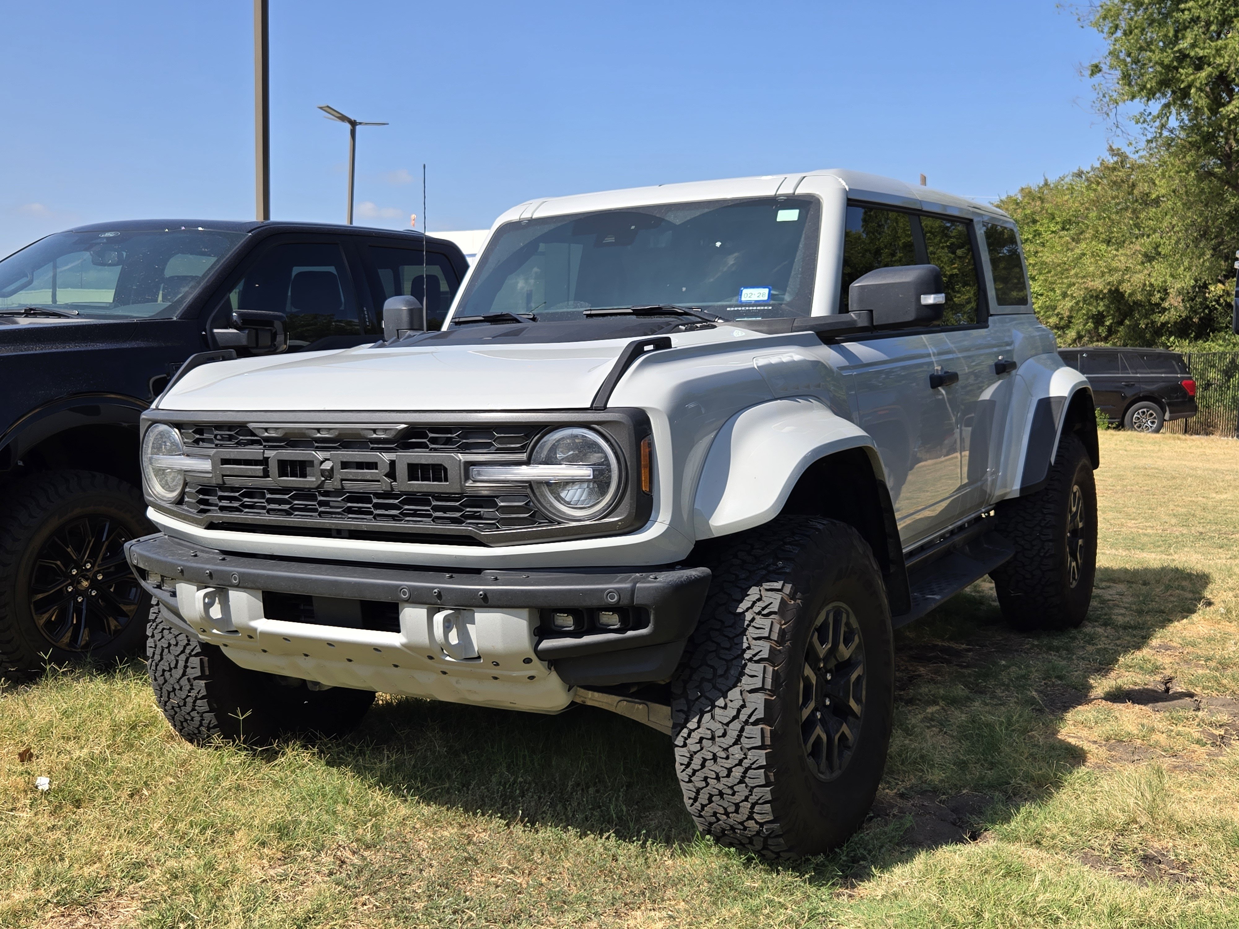 Certified 2026 Ford Bronco Raptor AWD/4WD image 3
