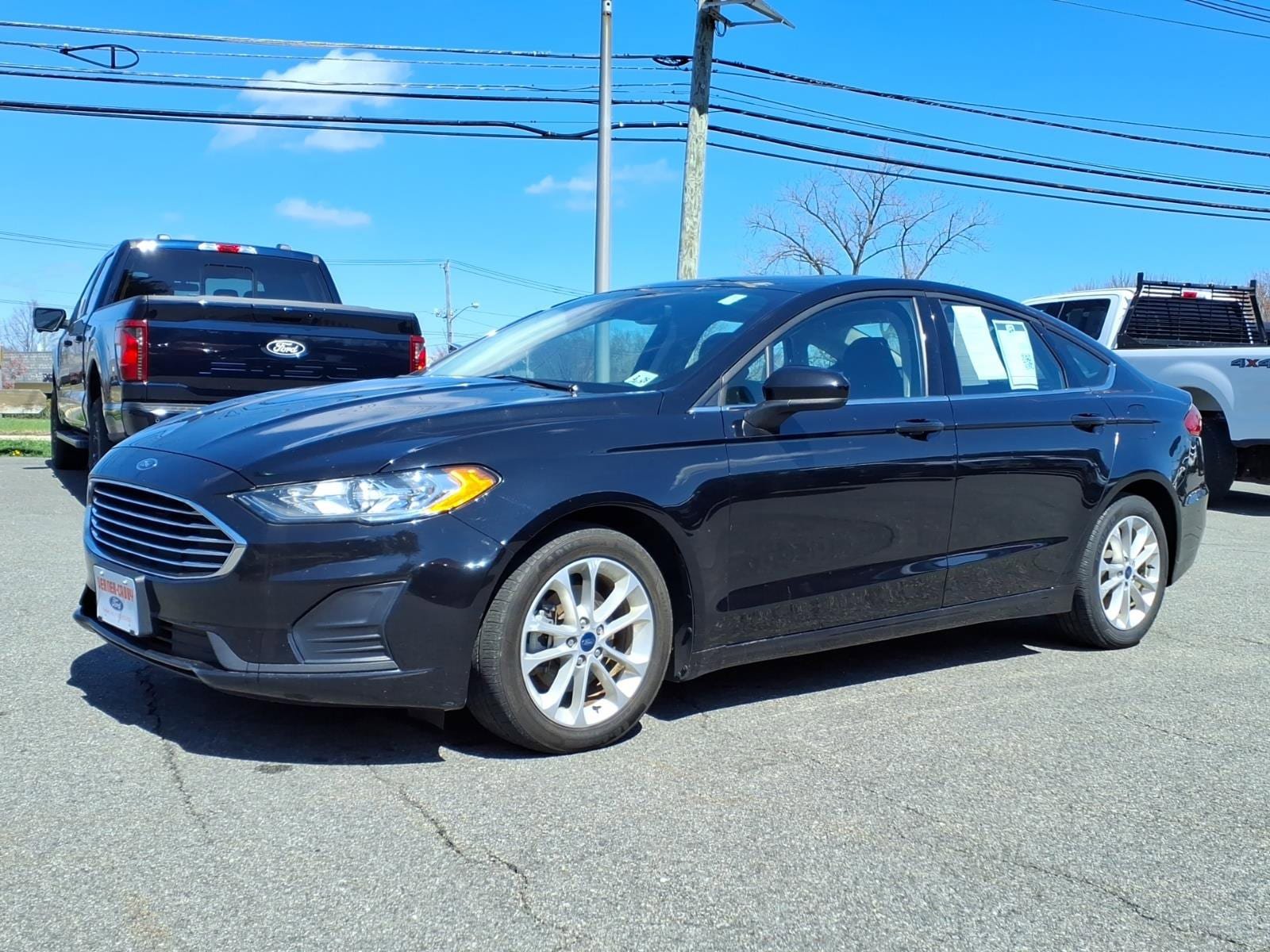 Certified 2020 Ford Fusion SE FWD image 3